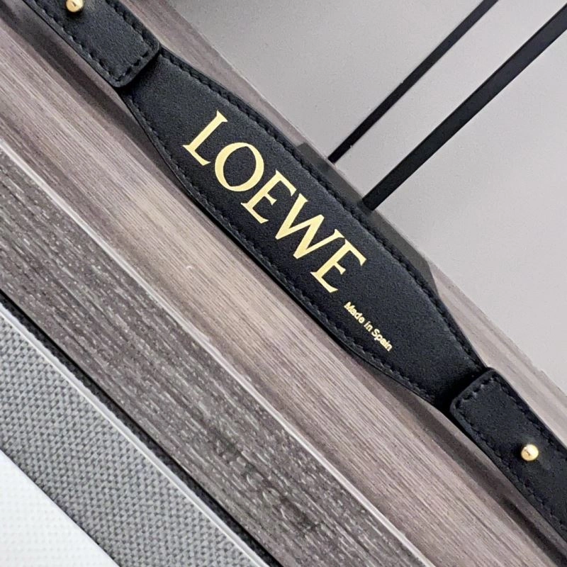 Loewe Shoulder Straps WrinkleFree 77309