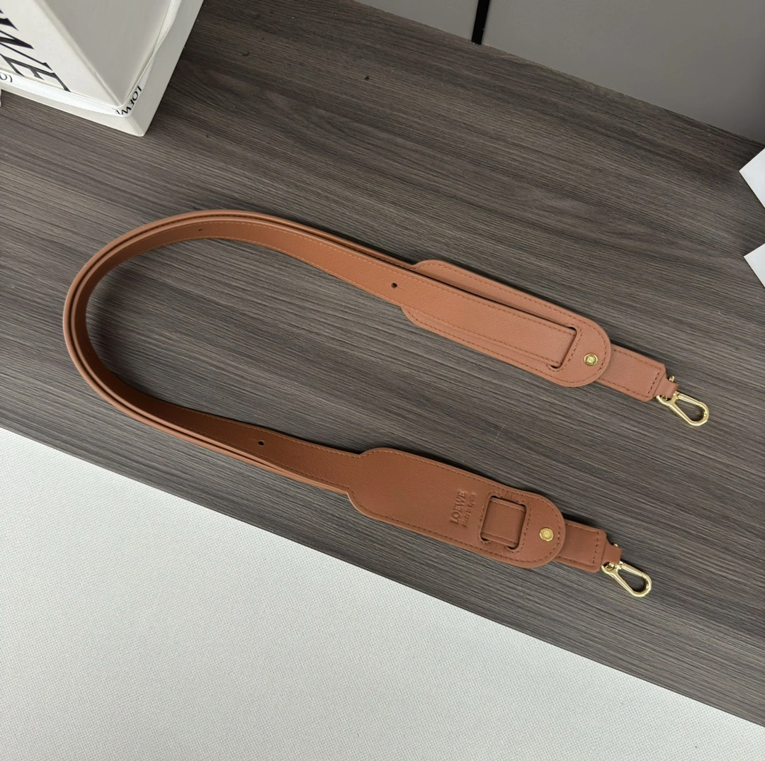 Loewe Shoulder Straps Sustainable 72021