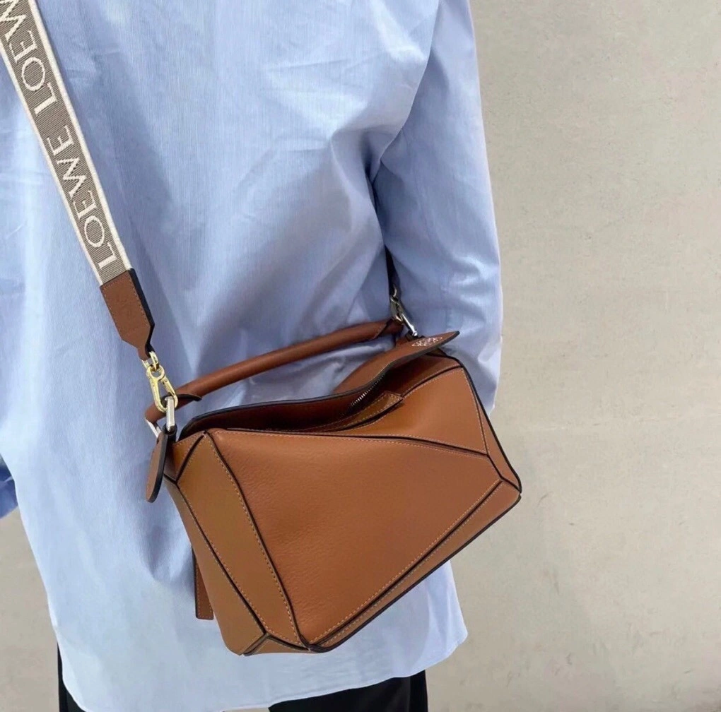 Premium Loewe Shoulder Straps 72019