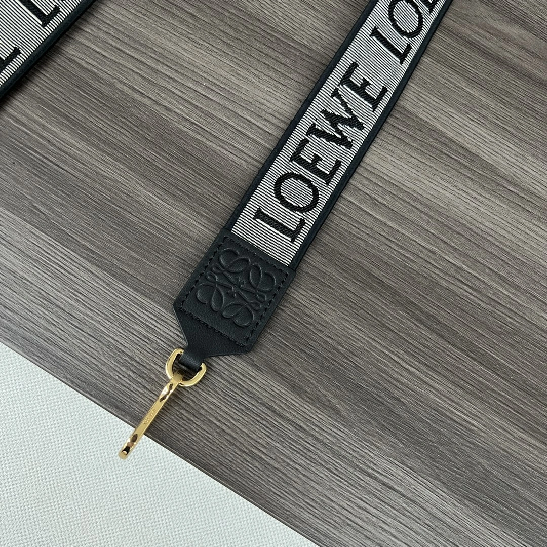 DailyWear Loewe Shoulder Straps 67135