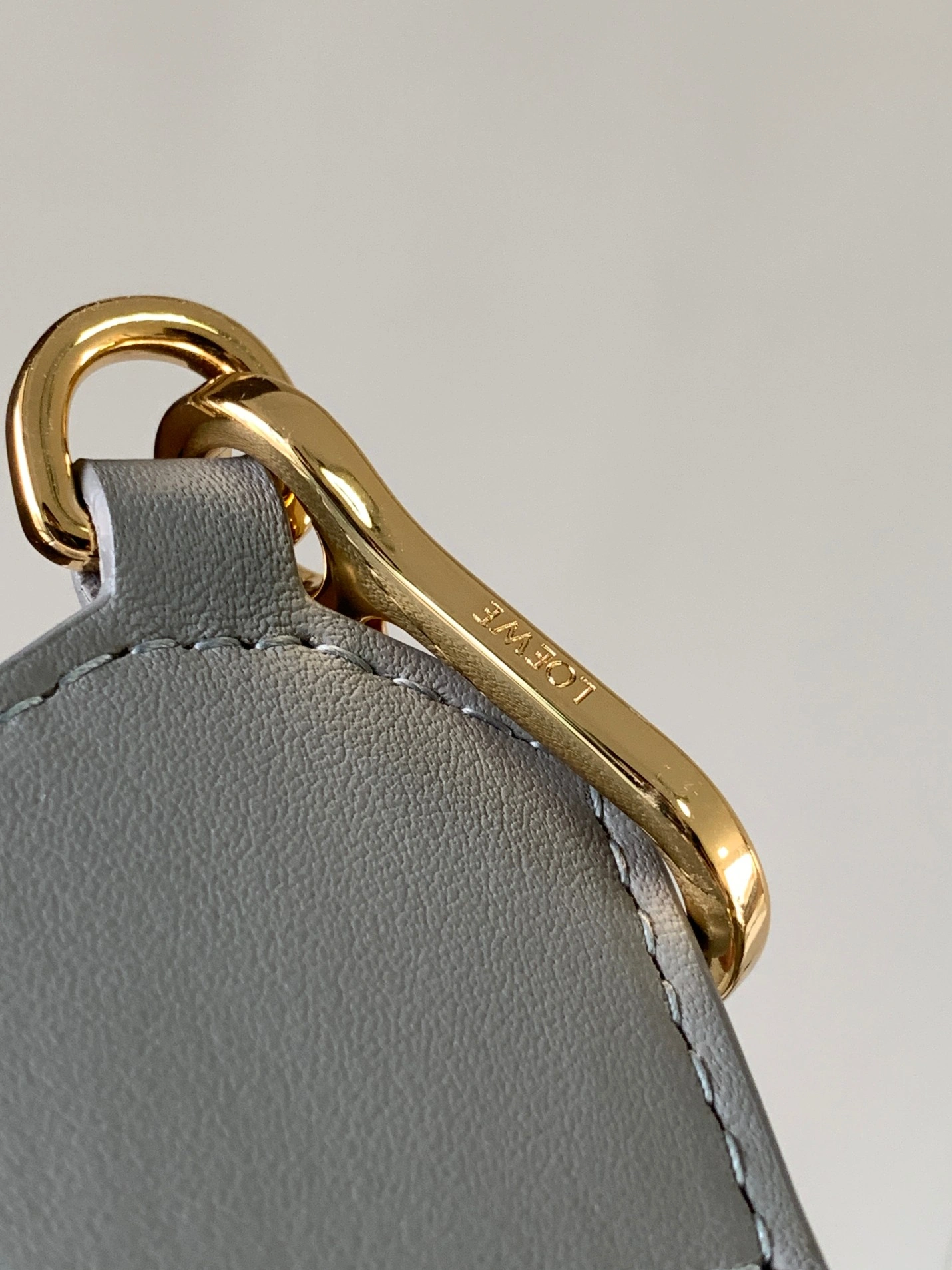 Loewe Shoulder Straps Sporty 71870