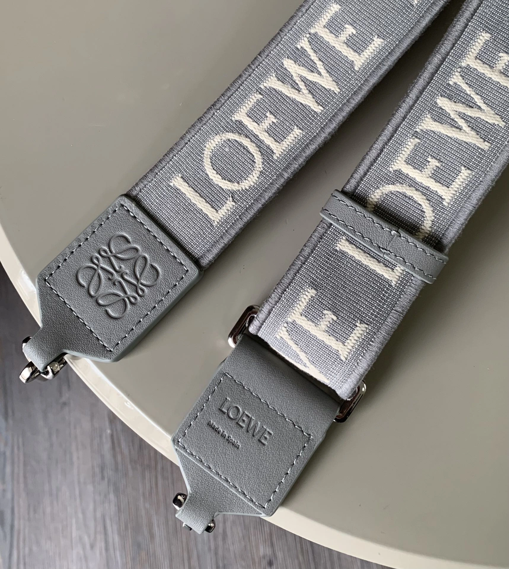 Loewe Shoulder Straps Seasonal 71869