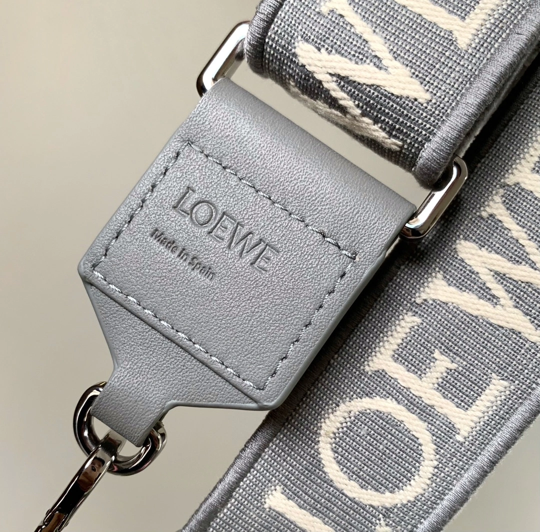 Loewe Shoulder Straps Seasonal 71869