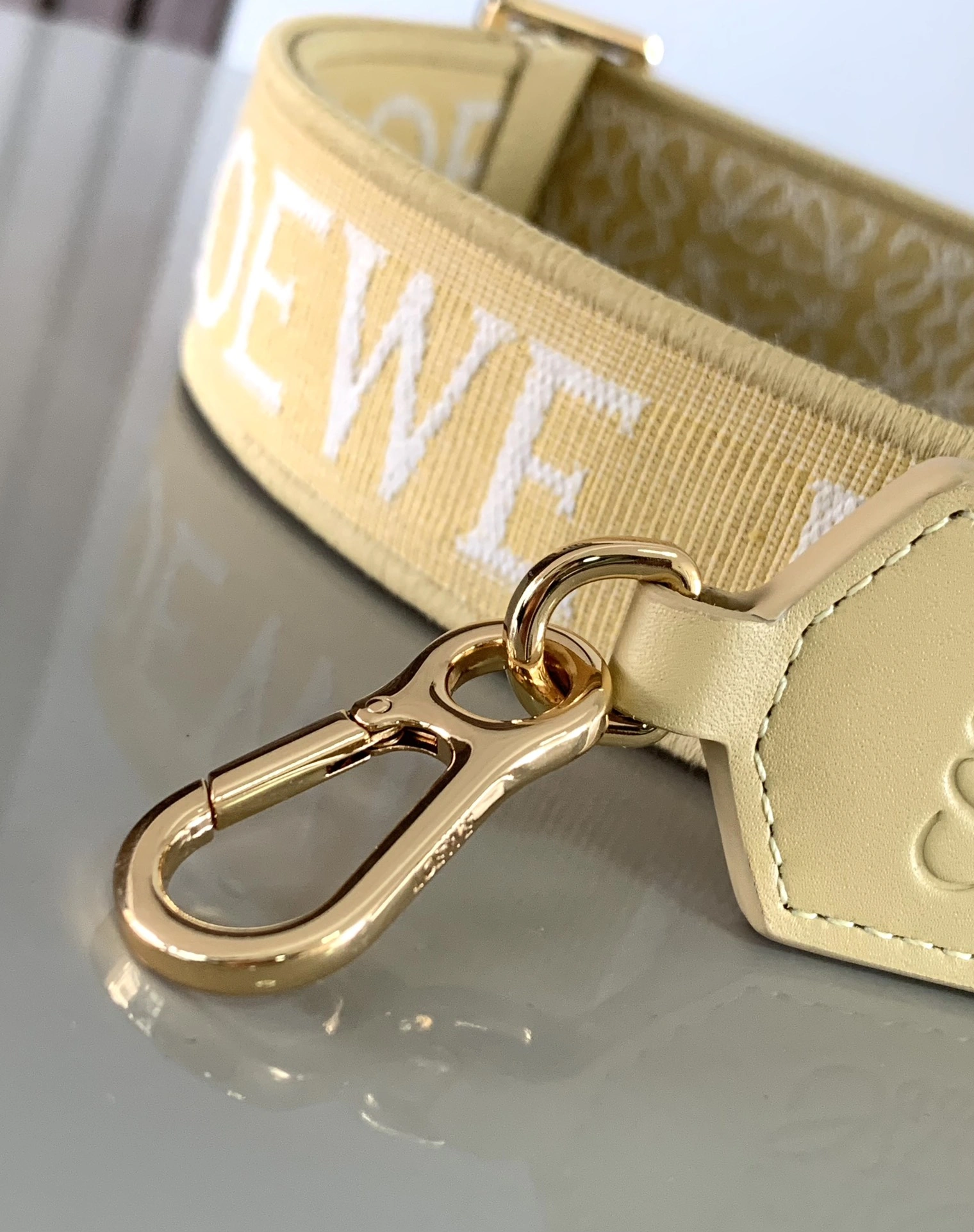 Sporty Loewe Shoulder Straps 71862