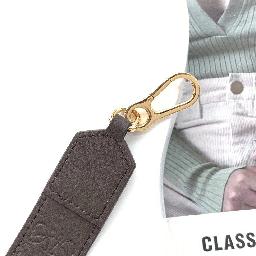 Sustainable Loewe Shoulder Straps 71860