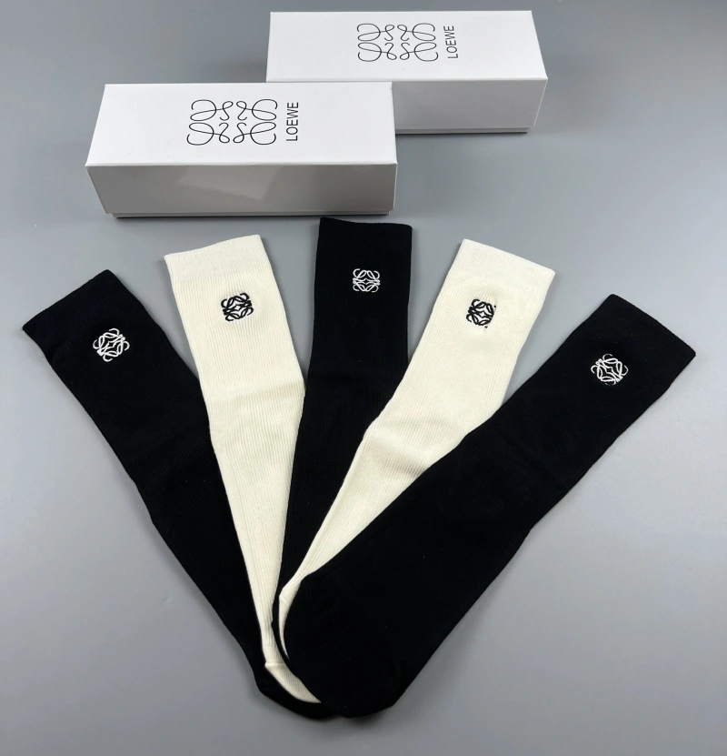 ModernLook Loewe Socks 274448