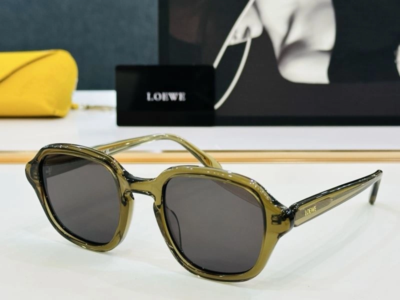 Loewe Sunglasses Sophisticated 280319
