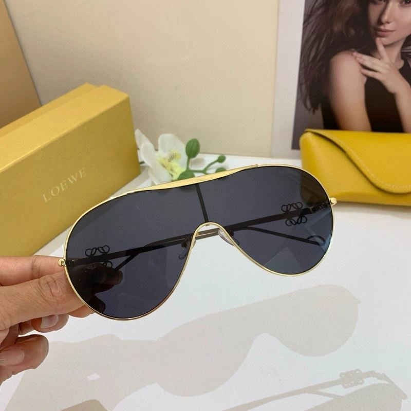 EyeCatching Loewe Sunglasses 280304