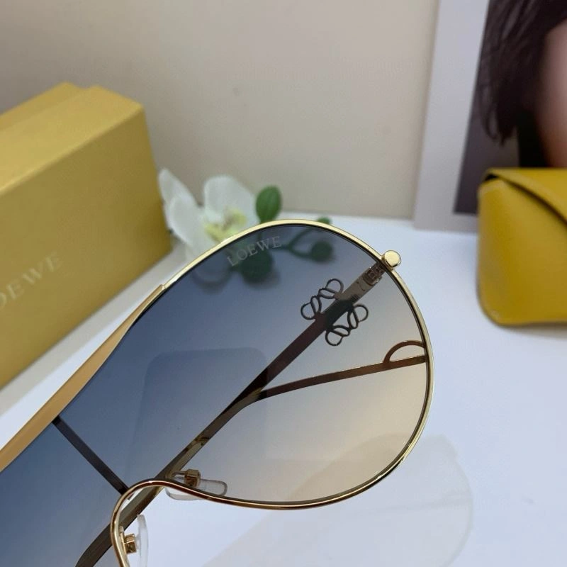 Tailored Loewe Sunglasses 280307