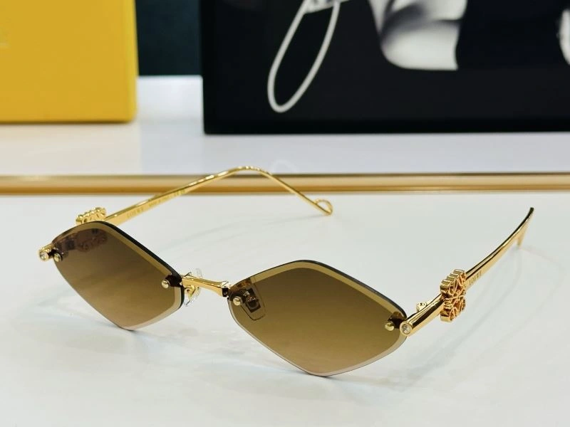 NewStyle Loewe Sunglasses 280333