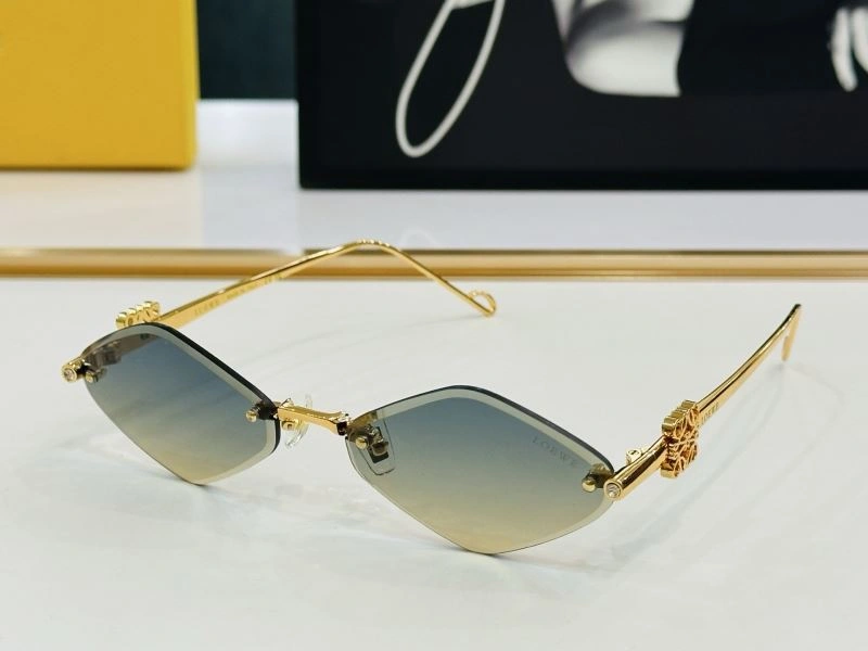 NewStyle Loewe Sunglasses 280333