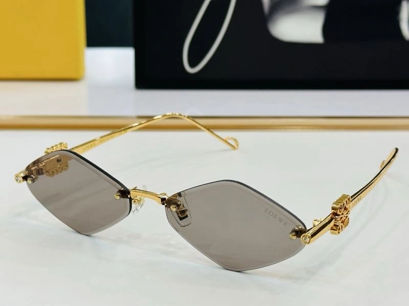 NewStyle Loewe Sunglasses 280333