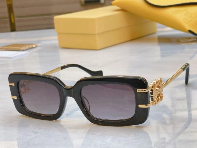 Tailored Loewe Sunglasses 280329