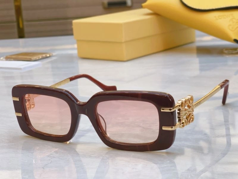 Tailored Loewe Sunglasses 280329