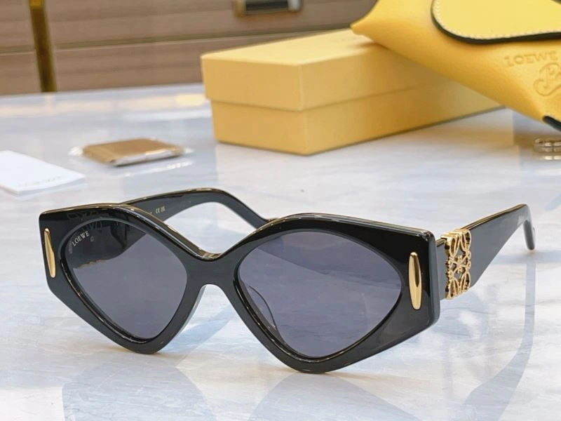 Sustainable Loewe Sunglasses 280328