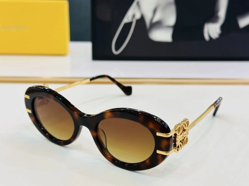 Stylish Loewe Sunglasses 280315