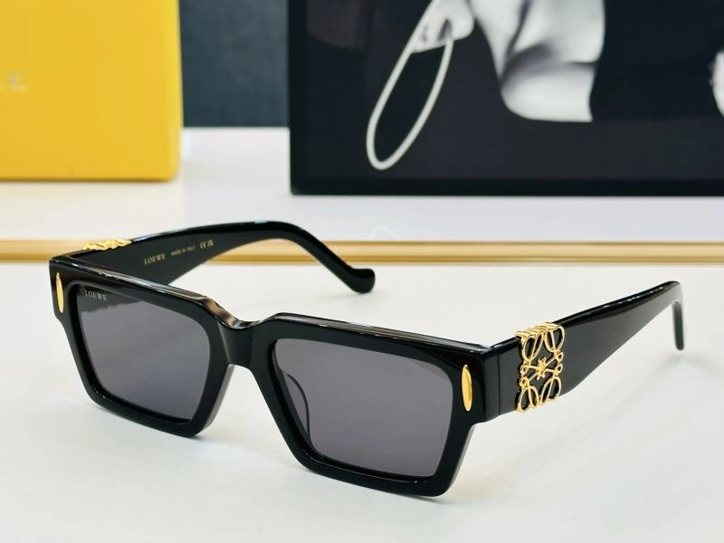 Loewe Sunglasses AllSeason 280316