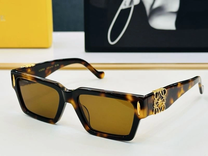 Loewe Sunglasses AllSeason 280316