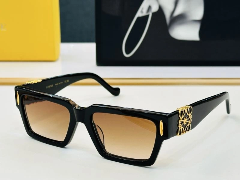 Loewe Sunglasses AllSeason 280316
