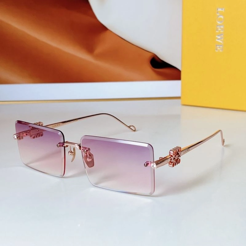 Vibrant Loewe Sunglasses 280379