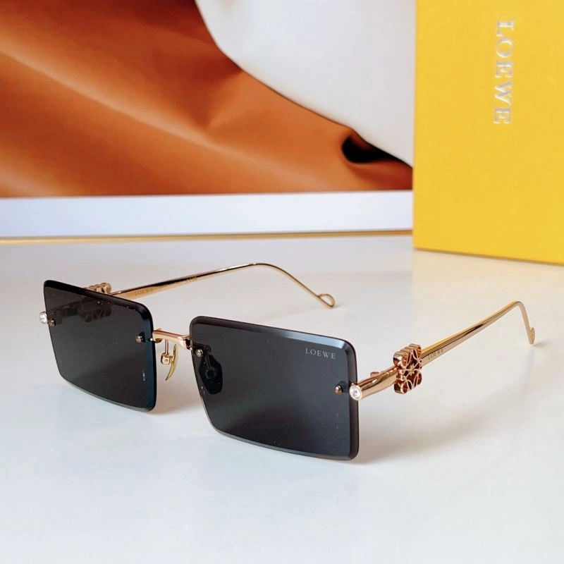 Vibrant Loewe Sunglasses 280379