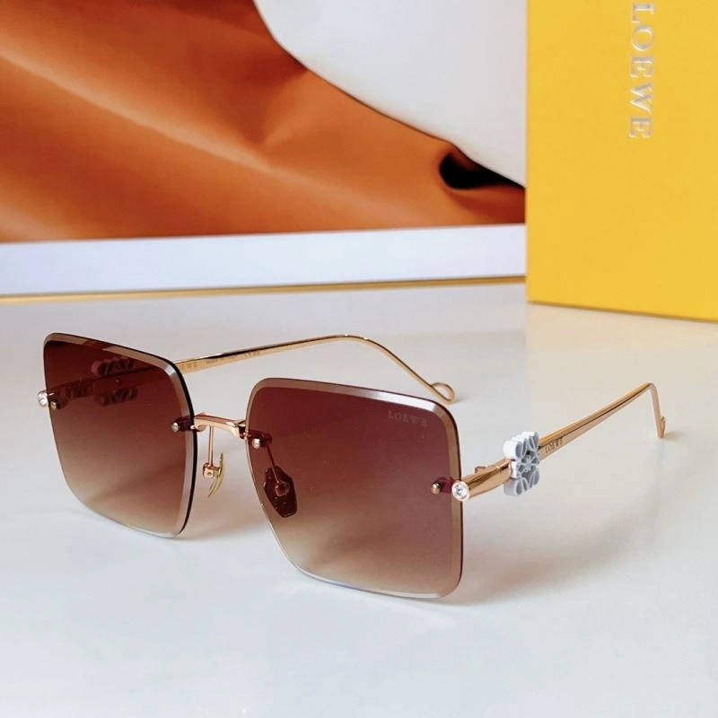 Loewe Sunglasses Stylish 280378