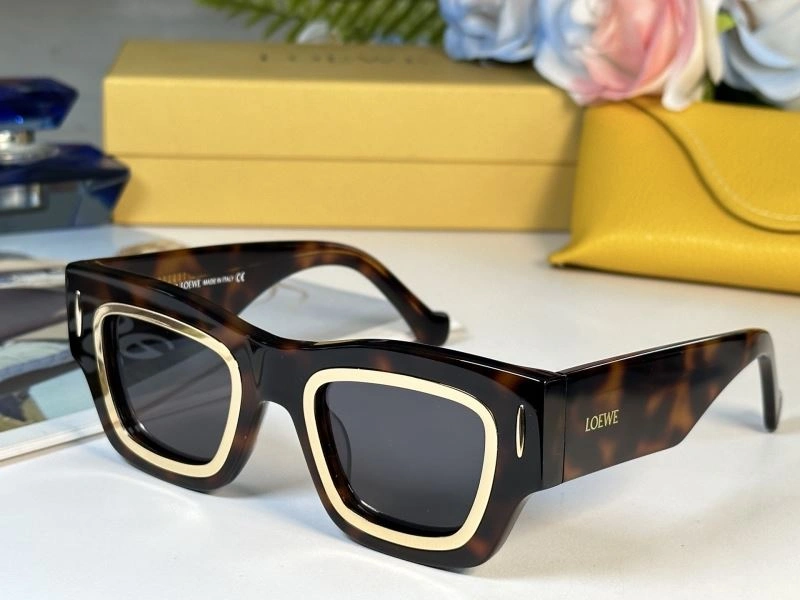 Loewe Sunglasses Fashionable 280347