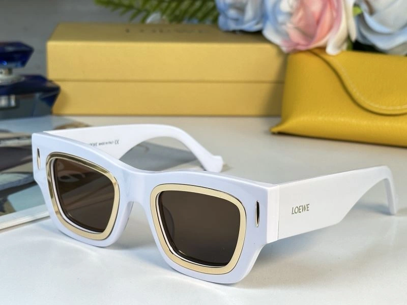 Loewe Sunglasses Fashionable 280347