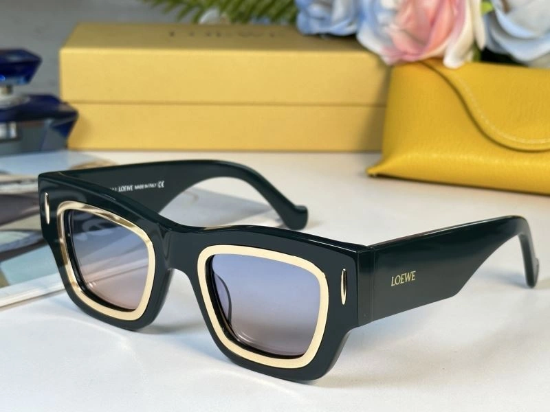 Loewe Sunglasses Fashionable 280347