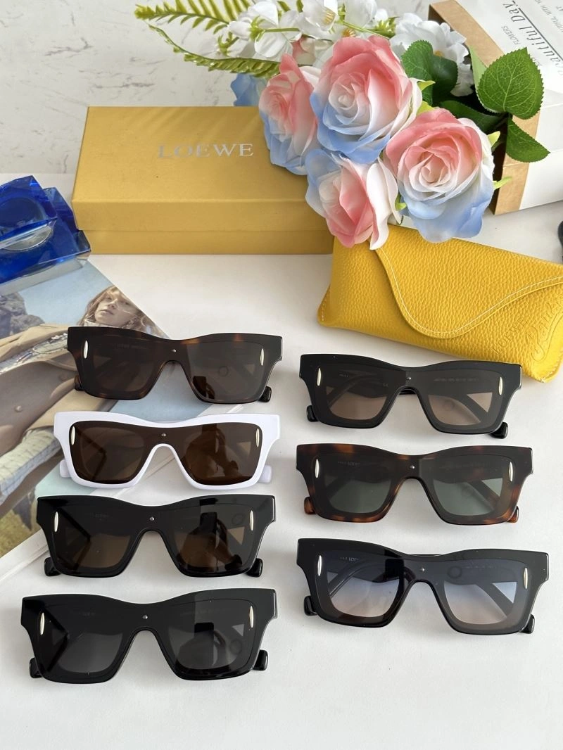 Loewe Sunglasses Unisex 280356