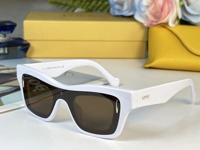 Loewe Sunglasses Unisex 280356