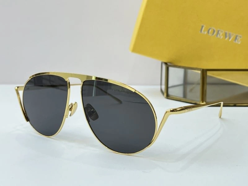 Fashionable Loewe Sunglasses 280342