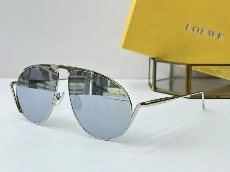 Fashionable Loewe Sunglasses 280342
