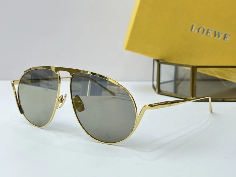 Fashionable Loewe Sunglasses 280342