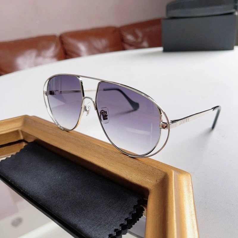 Loewe Sunglasses Minimalist 280337