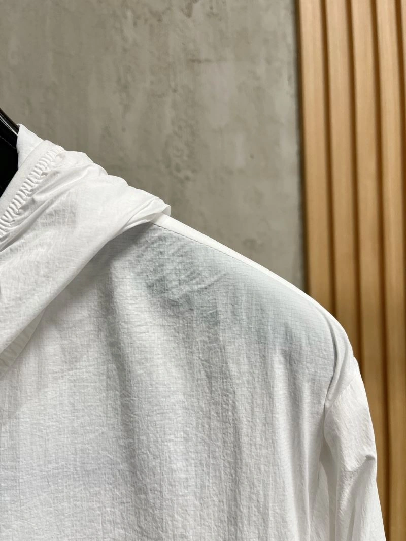 Soft Loewe Sunscreen Jacket 161611