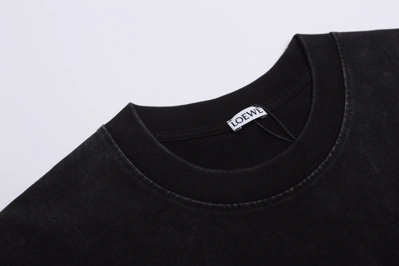 Unique Loewe T-Shirts 157392