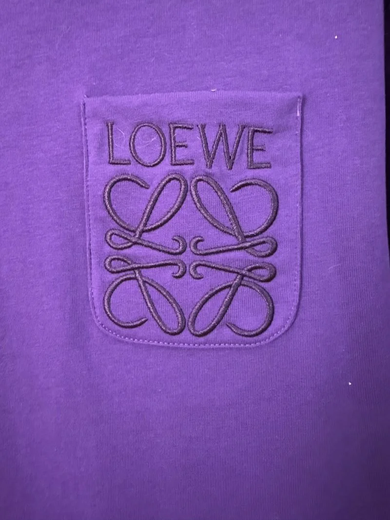 UrbanChic Loewe T-Shirts 163804