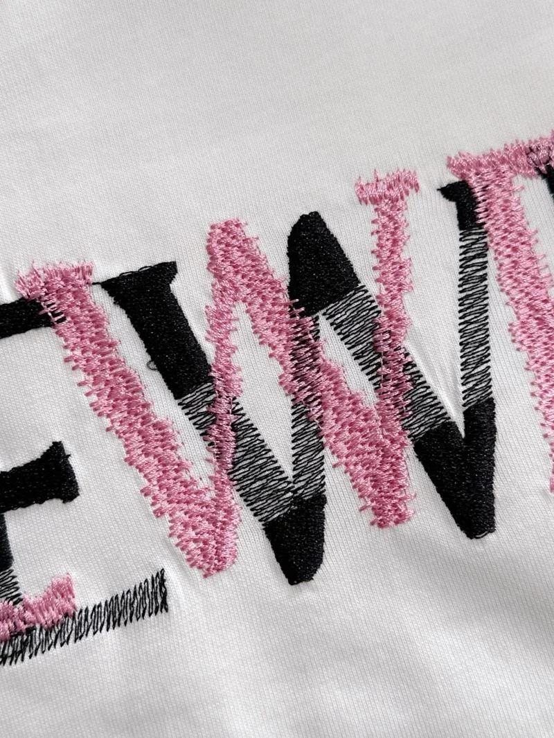 Loewe T-Shirts Youthful 163687