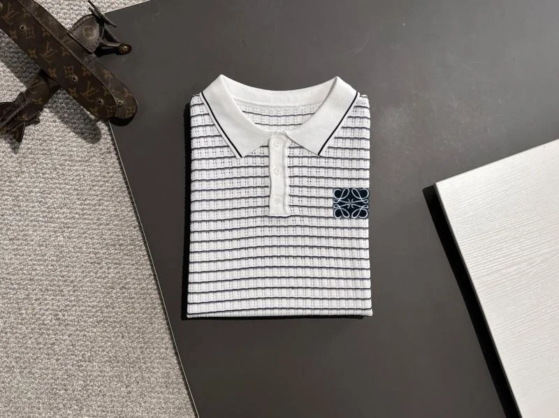 Loewe T-Shirts Sleek 163662