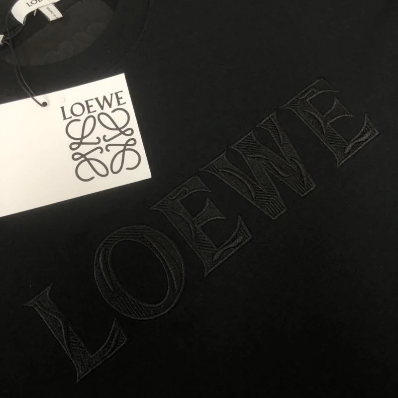 UrbanChic Loewe T-Shirts 164110