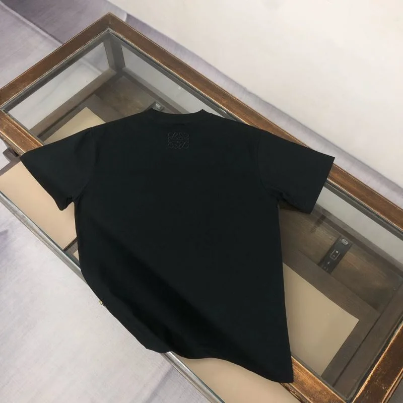 UrbanChic Loewe T-Shirts 164110