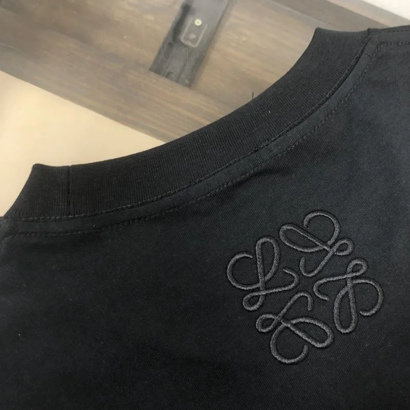 UrbanChic Loewe T-Shirts 164110