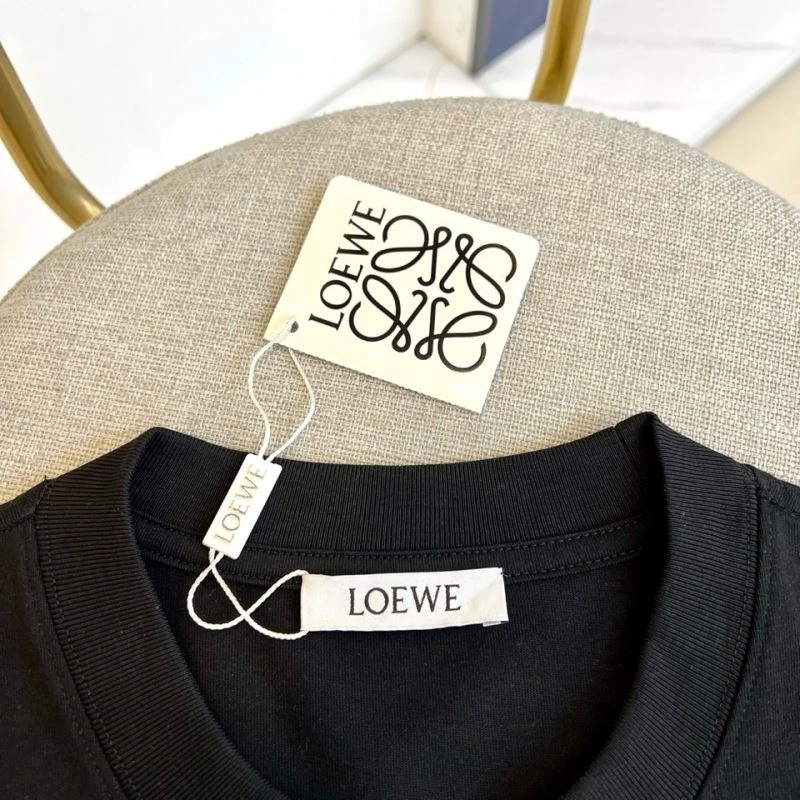 Loewe T-Shirts Sleek 162705