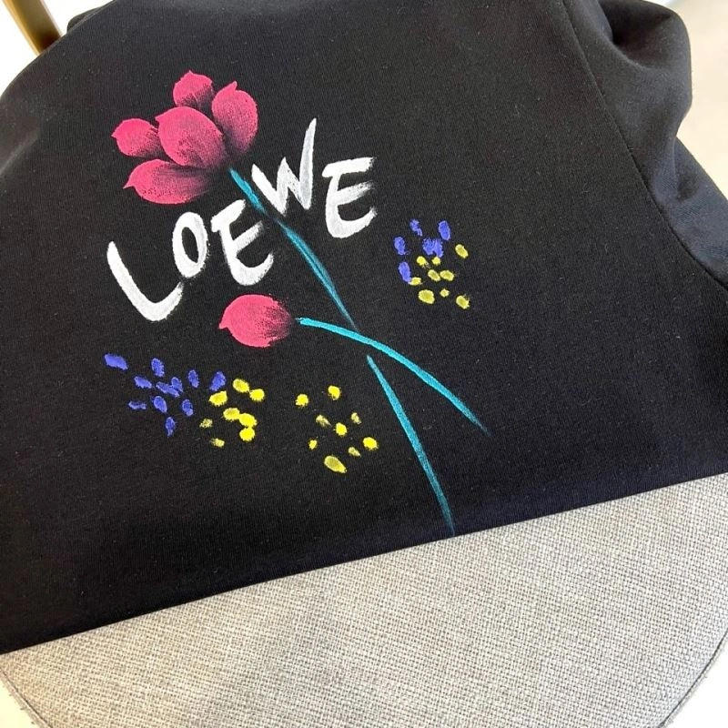 Loewe T-Shirts Sleek 162705