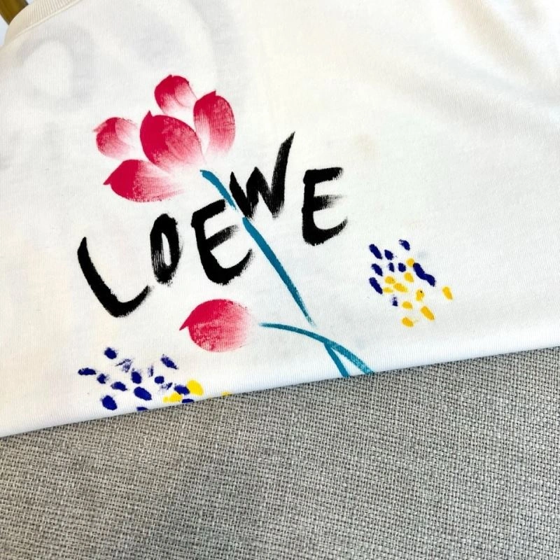 Supportive Loewe T-Shirts 162738