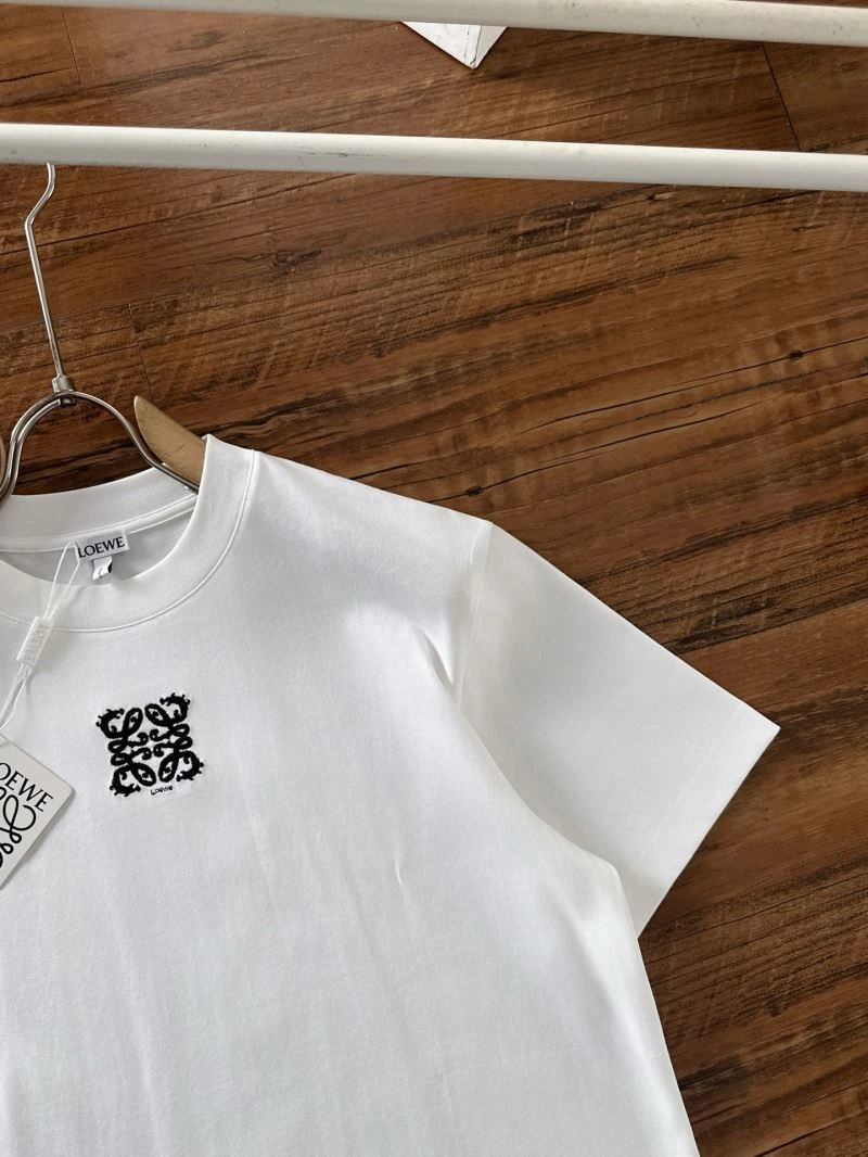 Loewe T-Shirts Elegant 162693