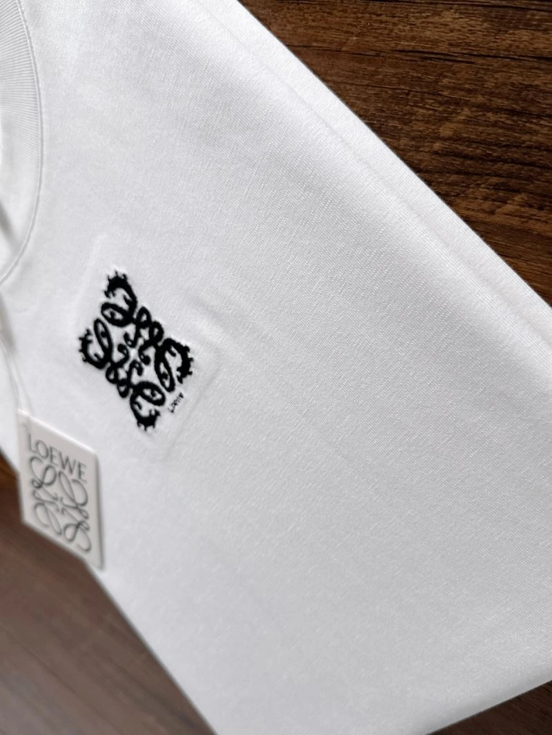 Loewe T-Shirts Elegant 162693