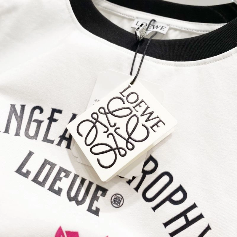 Versatile Loewe T-Shirts 162671