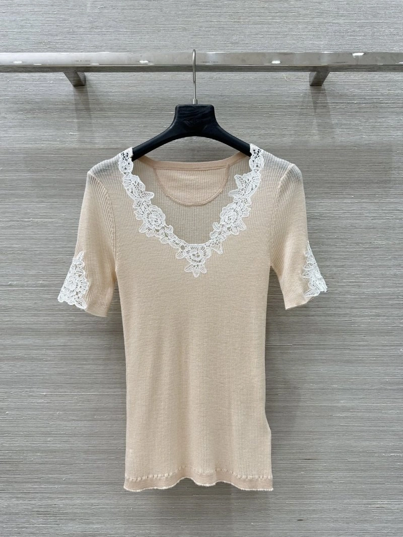 UrbanChic Loewe T-Shirts 156738